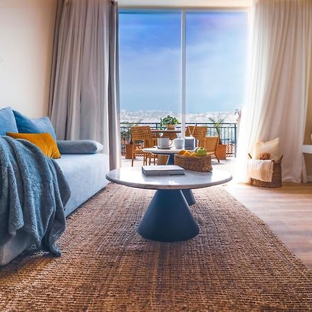 Wellclub - Wellness Family Experience - Seaview Hotell Paphos Exteriör bild